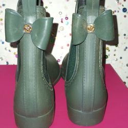 New Dark Green Woman's Rain Boots