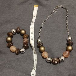 Chunky Paparazzi Necklace And Bracelet