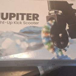 Light Up Scooter For Kids 