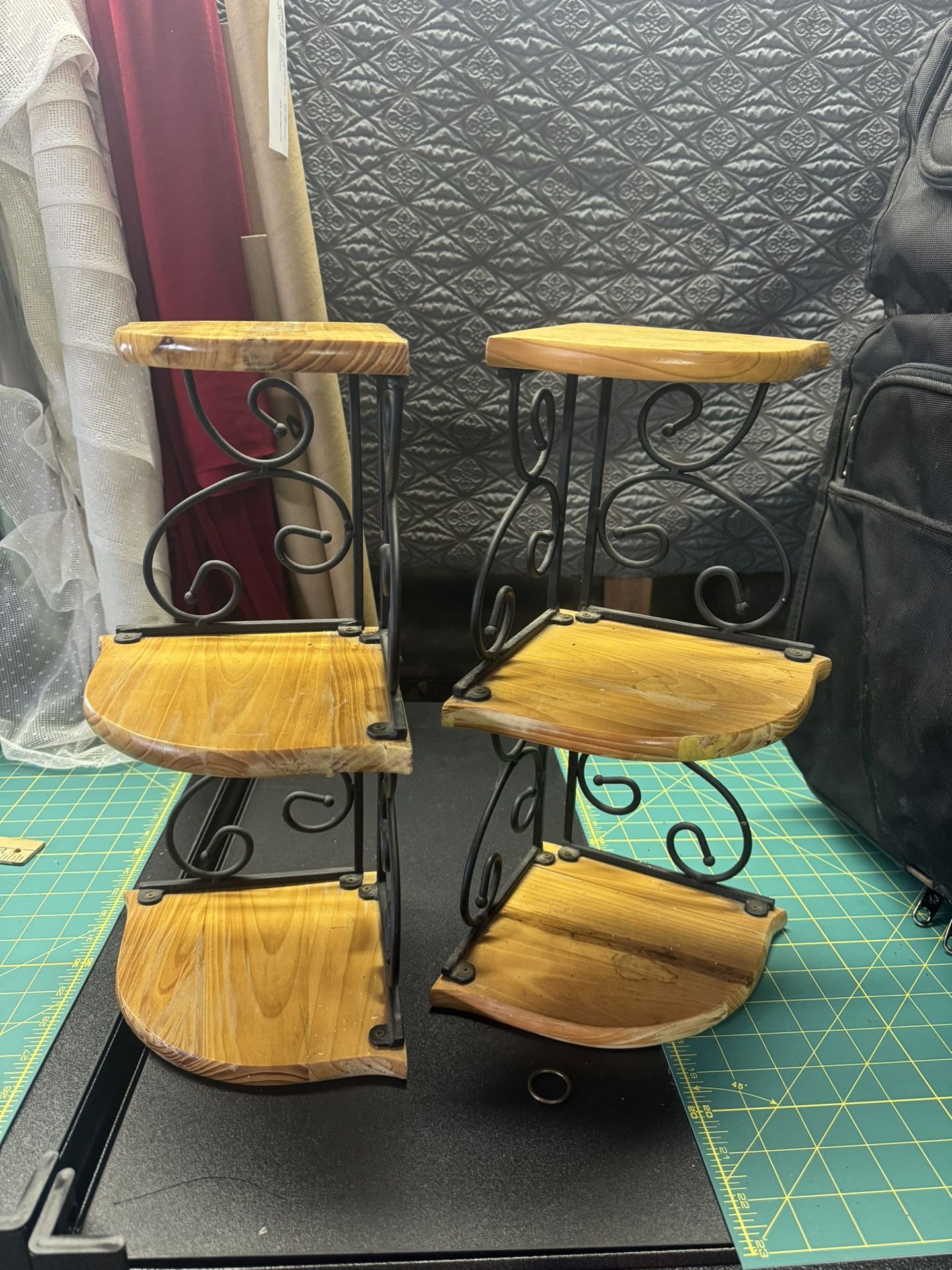 Corner Shelves