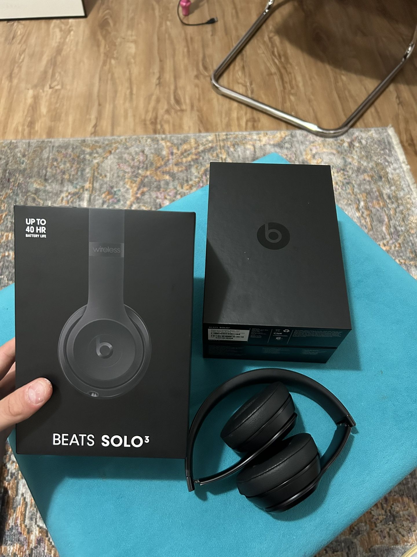 Beats solo 3 (with free apple music)