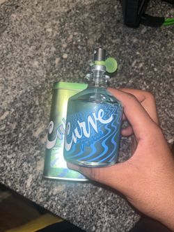 Curve wave cologne