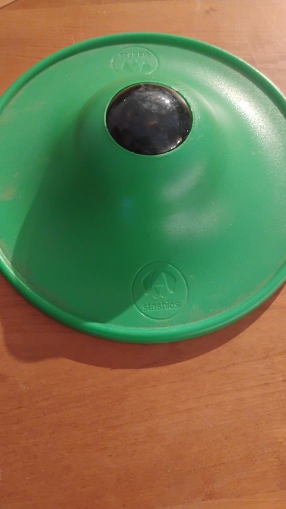 Dog Soothing Saucer - Calming  Licking Soothing