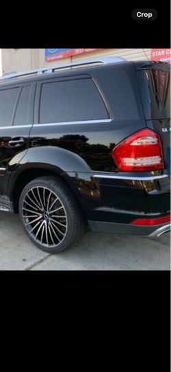 Mercedes Gls gl 22” new amg styie rims new tires sets