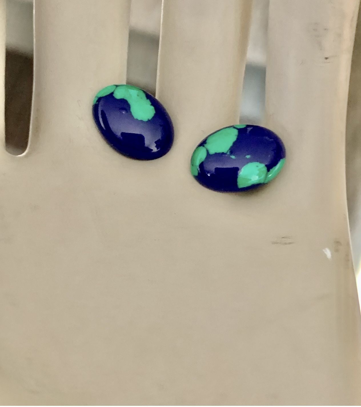 14k Solid Yellow Gold 14.19mm Arctic Opal Azurite Malachite Stud Earrings  Weight 2 .00 grams 