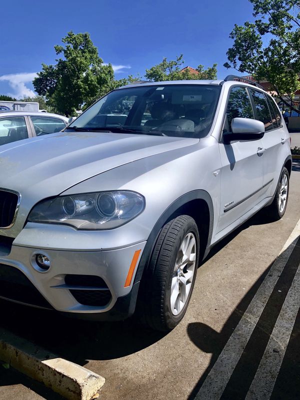 2013 BMW X5 - SPECIAL- ALL LEATHER- 3rd ROW for Sale in Lake Worth, FL - OfferUp
