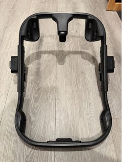 Nuna car seat adapter