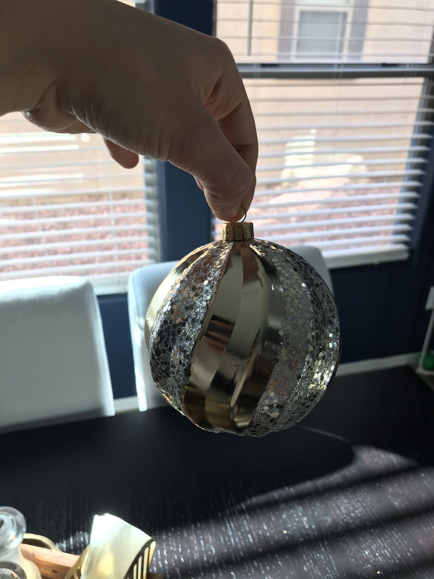 6 Silver And gold Ornaments