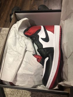 Jordan 1 Satin Black Toe Women Size 9