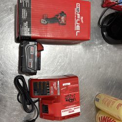Milwaukee impact battery and charger combo