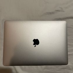 MacBook Air M1 Chip 2020 ID Touch Lock 512GB 8GB RAM Cracked Screen 
