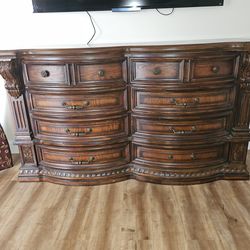 Solid wood dresser