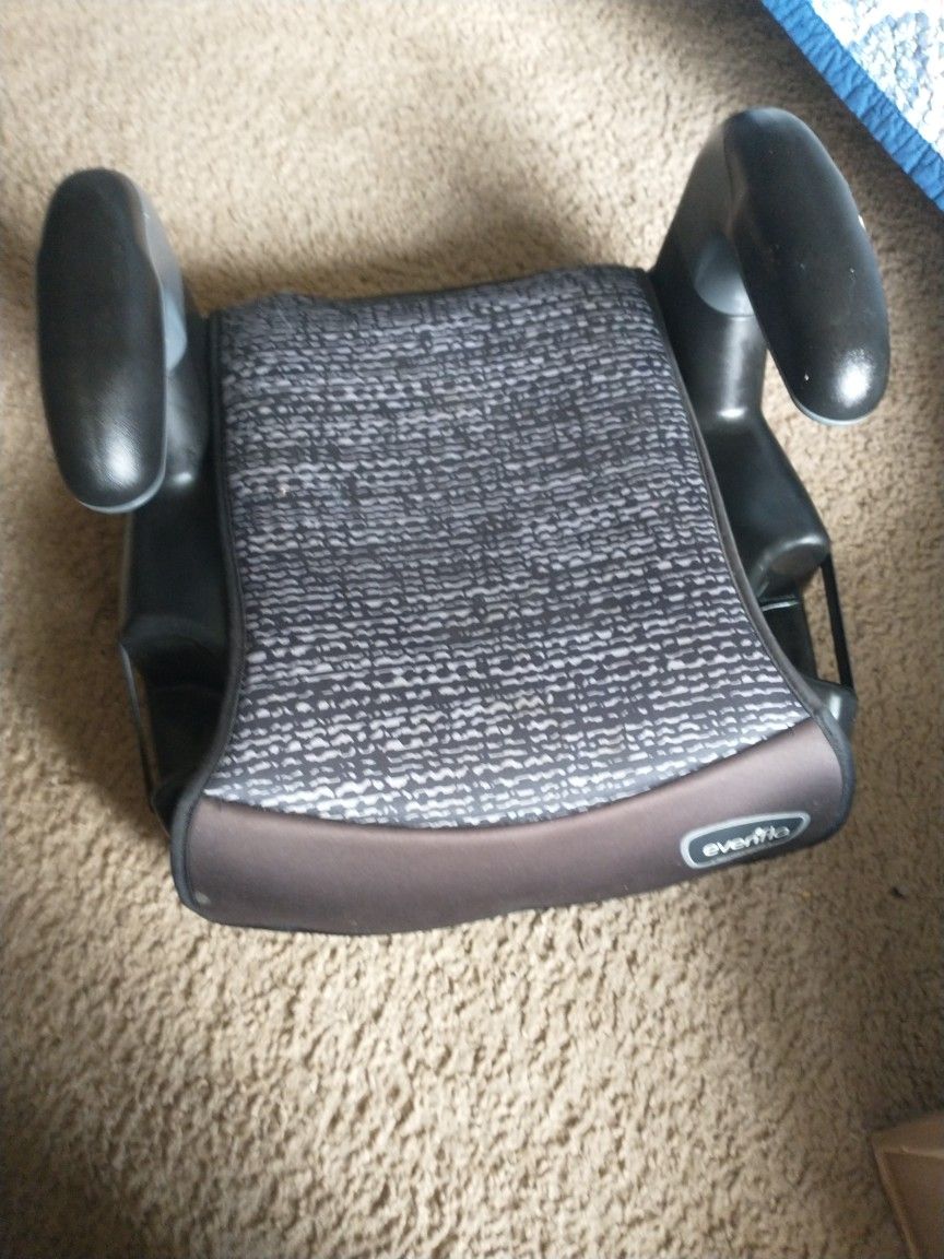 2 Booster Car Seats