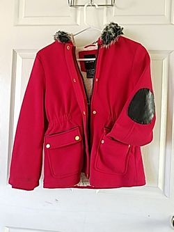 Girl's size 12 sherpa lined red jacket with removable fur collar