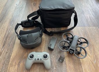 DJI Avata 2 Fly Smart Combo (one battery) w/ Remote Controller 3
