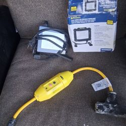 Lights  And Plug In 