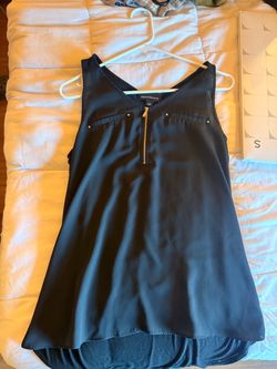 Fortune + Ivy Black Sleeveless Blouse