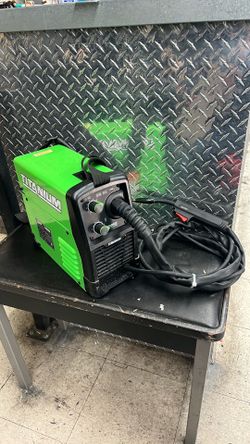 Titanium 57861 Easy Flux 125 Welder