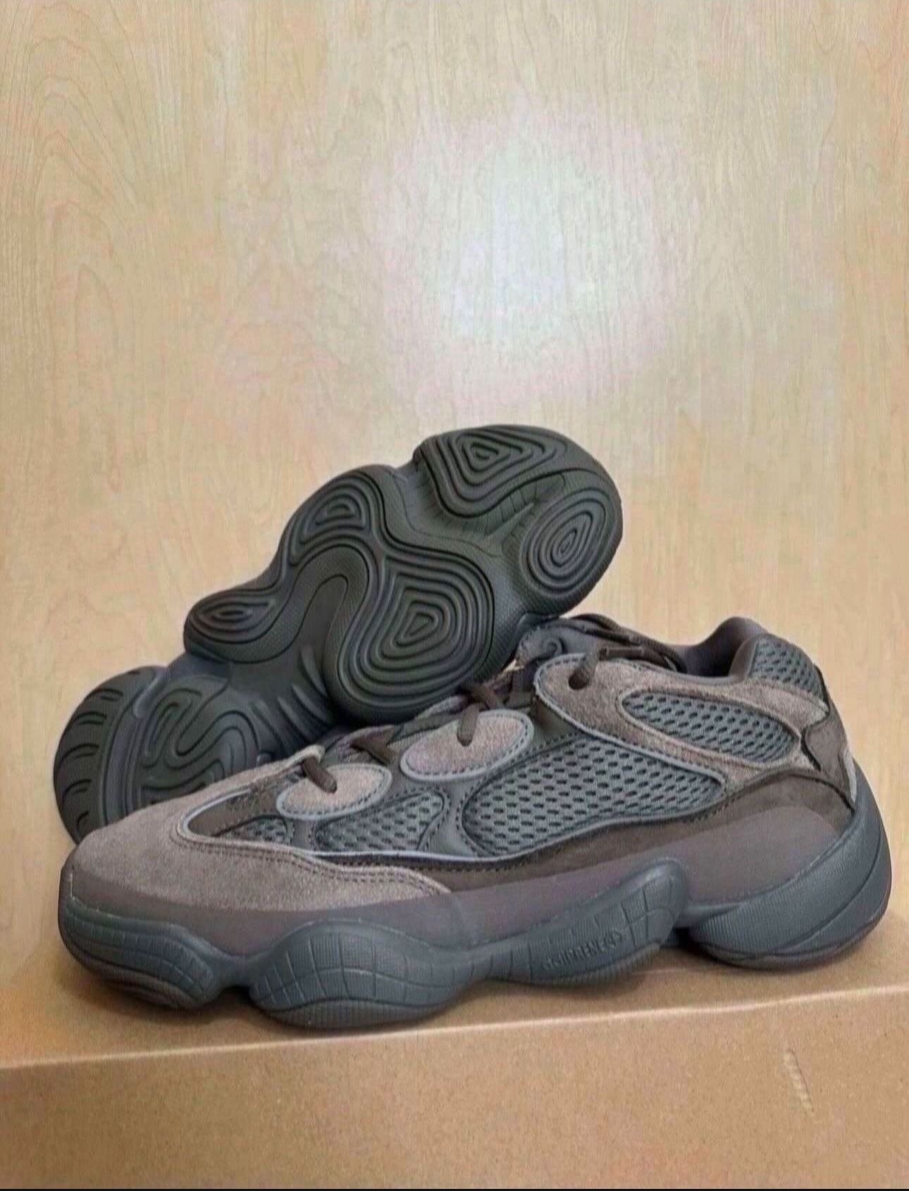 Adidas Yeezy 500 Clay Brown GX3606 Men's Size 11 Brand New 