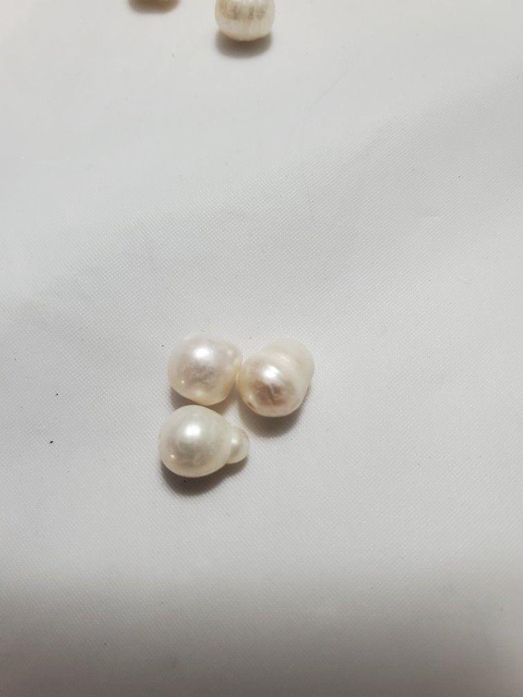 White Half Drilled Freshwater Pearl Beads 5mm 95 pieces Different shaped
