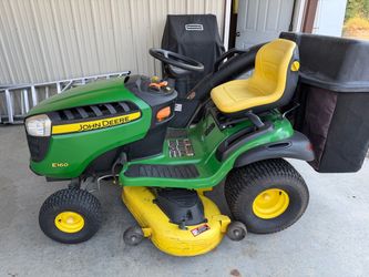 John Deere E160