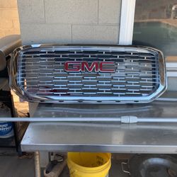2019 GMC Sierra HD Grill