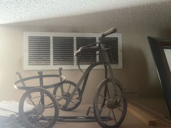 Metal bike display