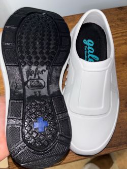 Nursing Shoes Woman 5