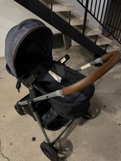 Reversible Stroller