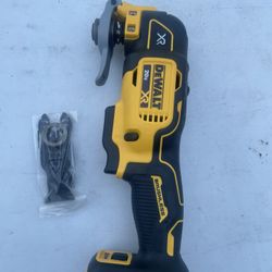 DEWALT 20V MAX XR Cordless Brushless 3-Speed Oscillating Multi Tool (Tool Only)