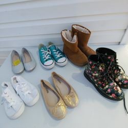 Girls Shoe Bundle Size 1 And 1.5 Youth 