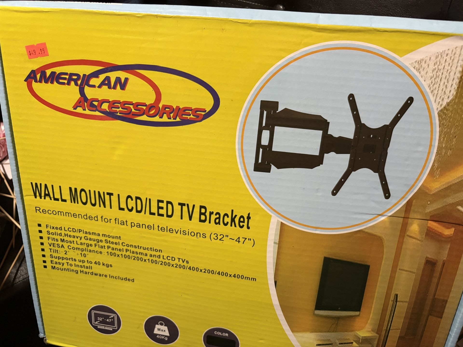 WALL MOUNT LCD/LED TV Bracket