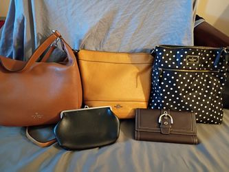 Purses/Wallets