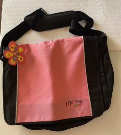 NEW Messenger Bag: $10