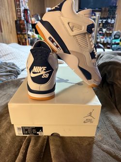 Jordan 4 SB