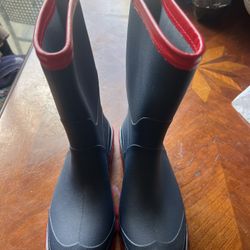 Rain Boots New Size 7
