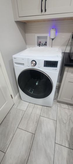 LG washer and dryer ultra large capacity wi-fi enabled