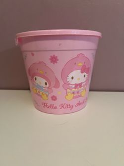 Hello Kitty basket