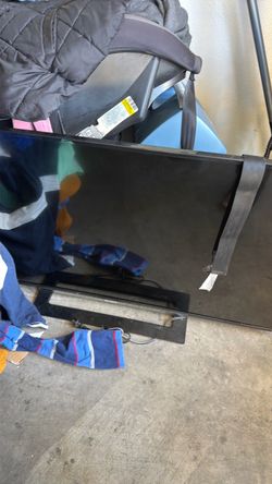 Sony Flat Screen TV with Stand