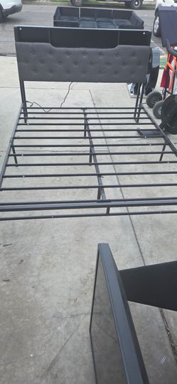 Queen Size Bed frame 2 Rolling Under Bed Storage Drawers