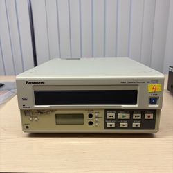 Panasonic VCR (Model: AG-5210P)