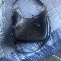 NWT COACH Jules Hobo In Signature Canvas C9189