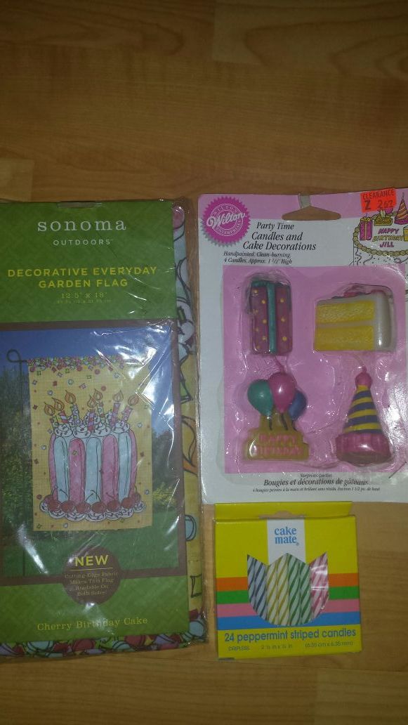New Birthday lot: mini yard flag, candles