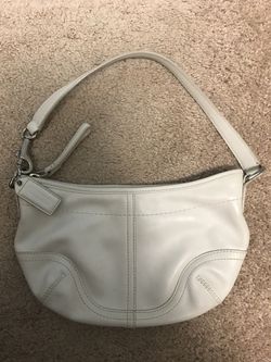 Small Authentic Coach excellent condition