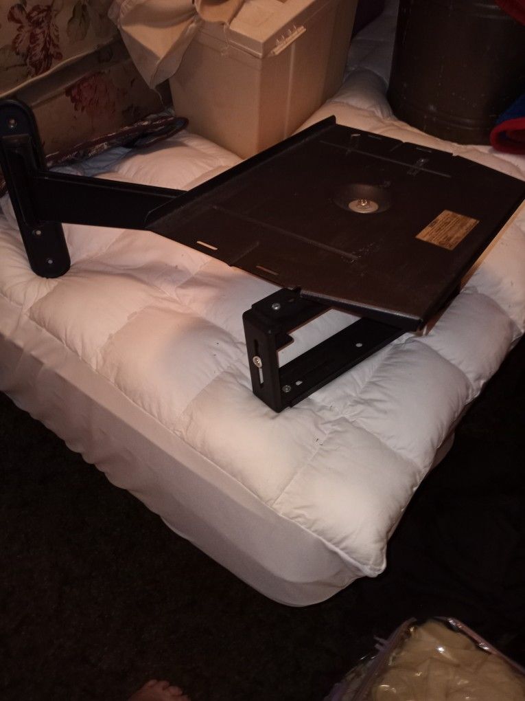 Walmount Movable TV Stand DVD Player