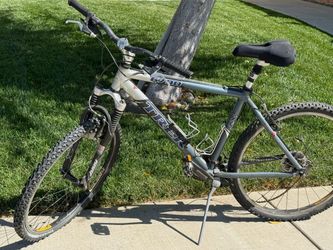 Trek 6700 Mountain Bike