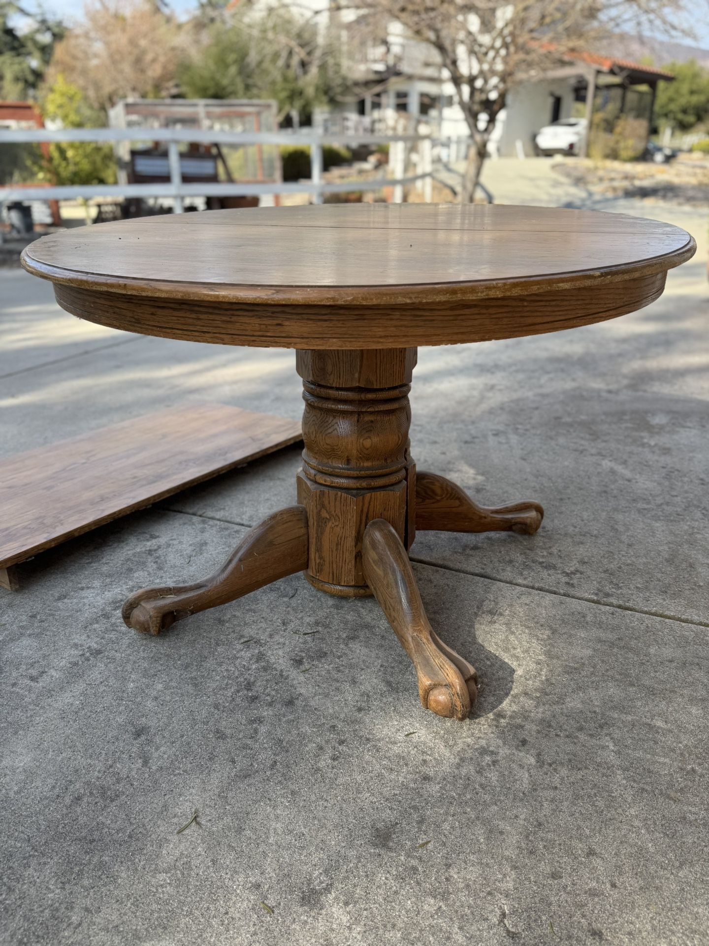 Solid Oak Wood Table With 2 Leaves