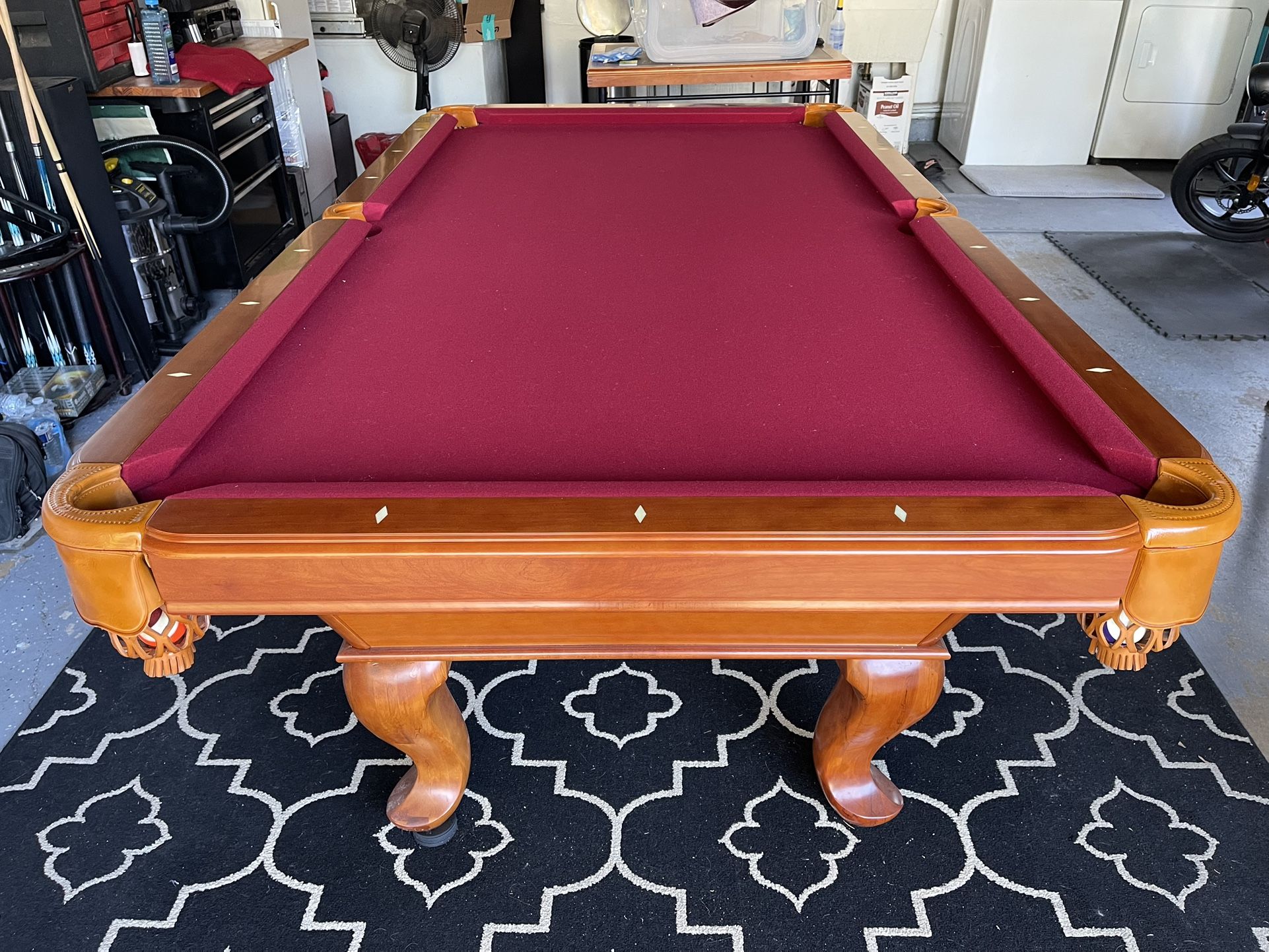 Pool Table 8’