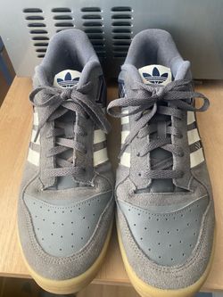 ADIDAS Sneakers for men size 11  good condition $15