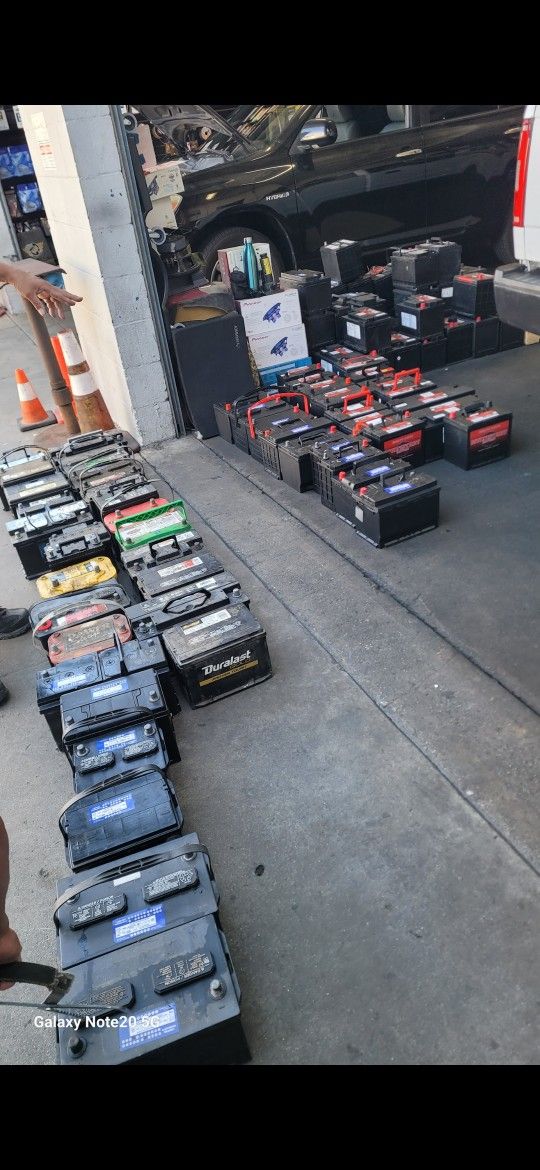 Car Batteries 24f H5 34 78 65 48 49 47 H6 H7 51r 94r 86 H8 H9 Truck SUV And Car Battery with Warranty. FIRM Price is $59.99 Bateria Carro Car Battery 